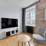 Szeroka Boutique By Downtown * Gdańsk